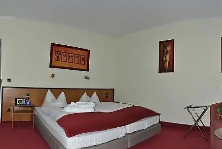 Otel Zum Alten Brauhaus Kerpen (North Rhine-Westphalia)