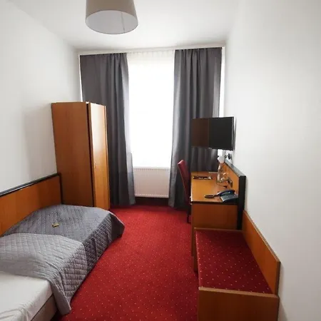 Zum Alten Brauhaus Otel Kerpen (North Rhine-Westphalia)