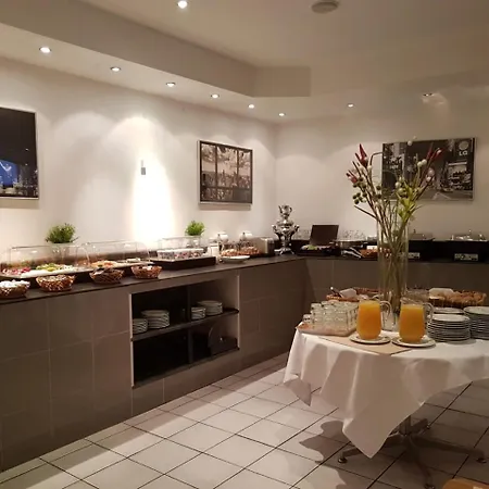 Zum Alten Brauhaus Otel 3*